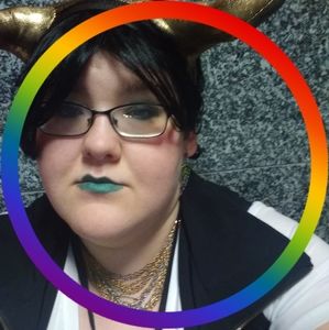 Meet your Posher, Lena